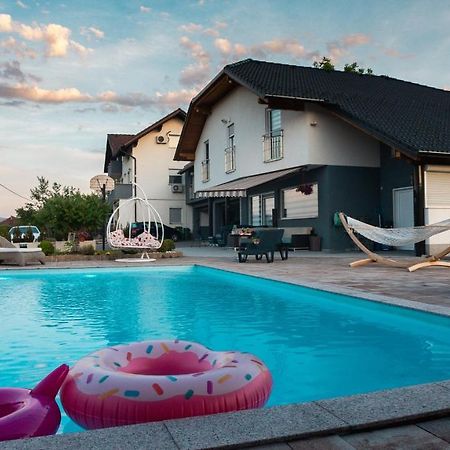Villa De Luxe Bihać Extérieur photo